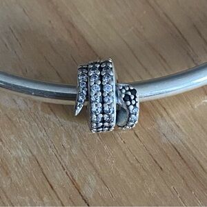 Pandora Shimmering Snake Charm